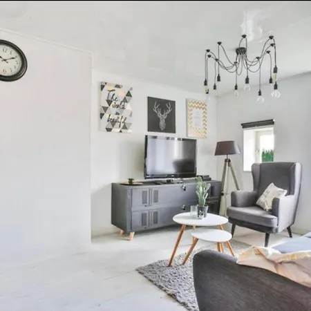 Havre De Paix Moderne Et * Клермон-Ферран